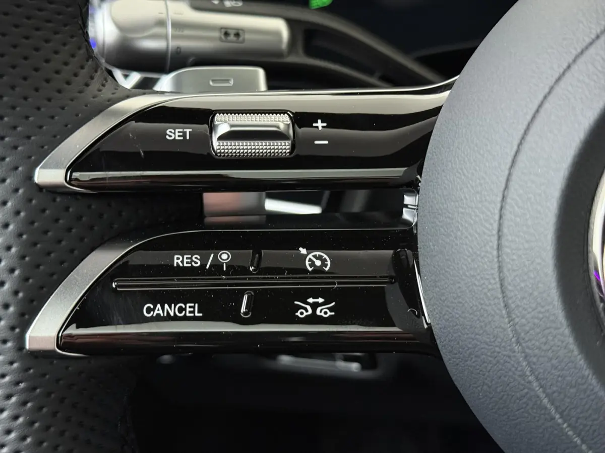 450+ AMG Line 122 kWh | Premium pakket | 22” lichtmetalen AMG-velgen | Verwarmde voorruit | Verwarmd stuurwiel | Hyperscreen |