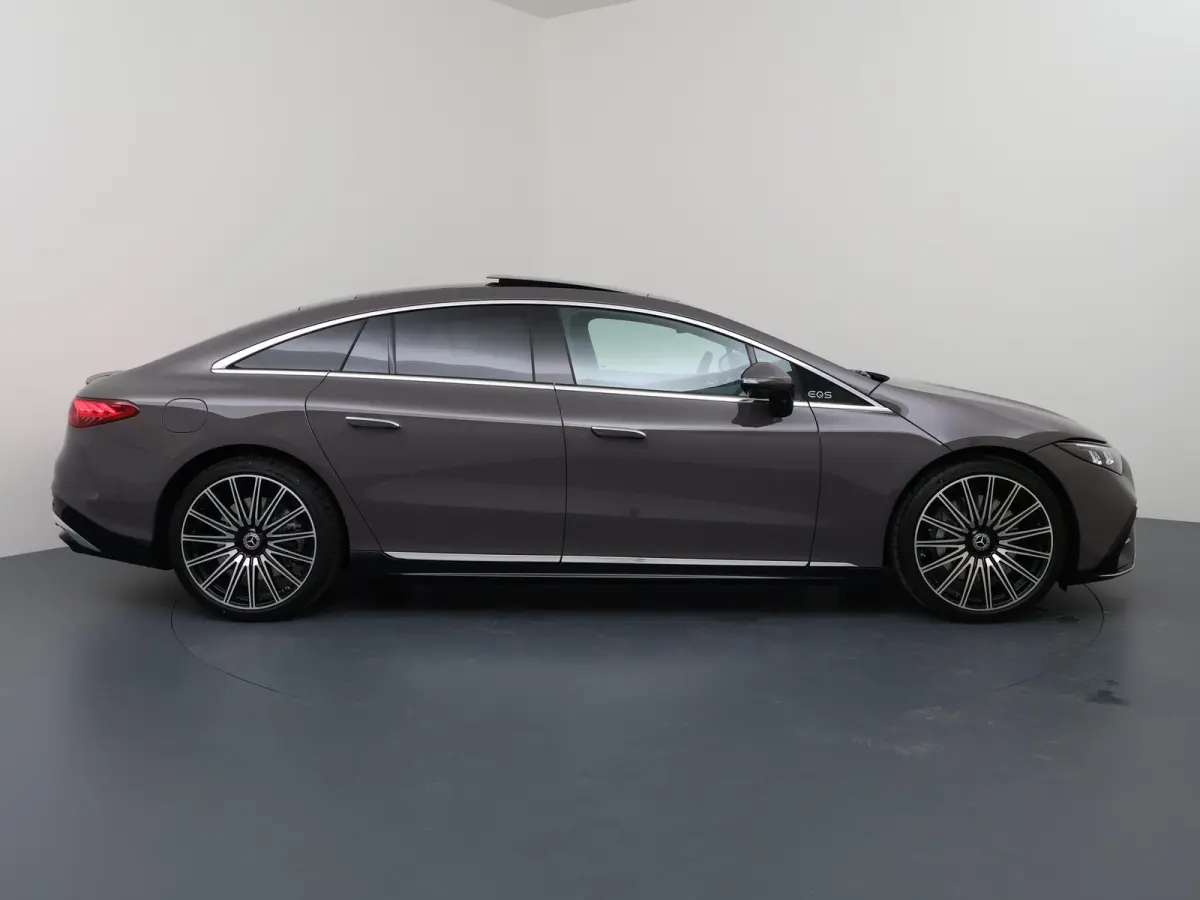 450+ AMG Line 122 kWh | Premium pakket | 22” lichtmetalen AMG-velgen | Verwarmde voorruit | Verwarmd stuurwiel | Hyperscreen |