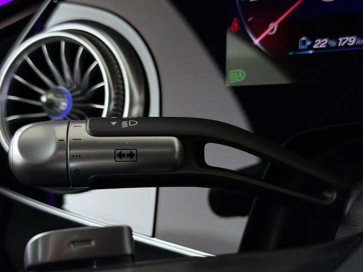 450+ AMG Line 122 kWh | Premium pakket | 22” lichtmetalen AMG-velgen | Verwarmde voorruit | Verwarmd stuurwiel | Hyperscreen |