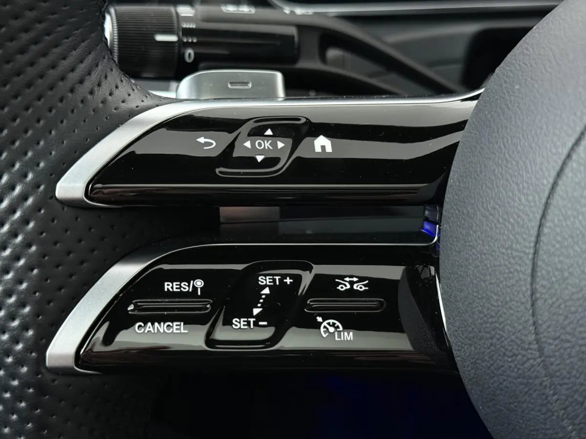 300e AMG Line | Panoramaschuifdak | Night | Premium pakket | Winter pakket | Augmented Reality Navigation