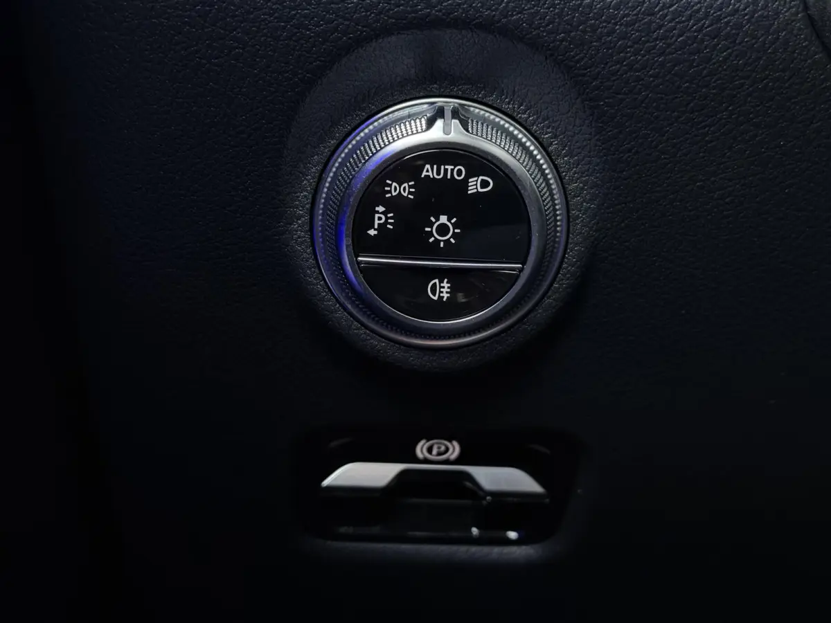 300e AMG Line | Panoramaschuifdak | Night | Premium pakket | Winter pakket | Augmented Reality Navigation