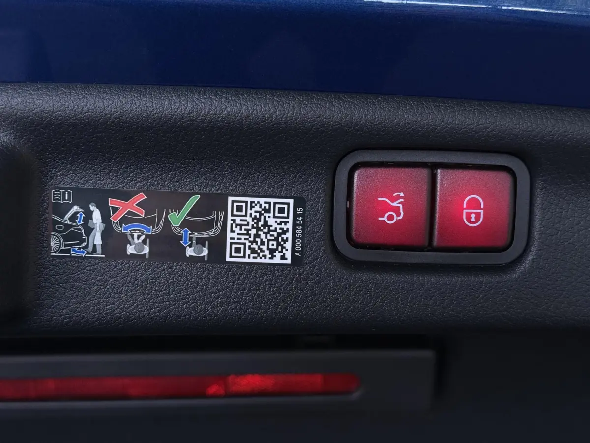 300e AMG Line | Panoramaschuifdak | Night | Premium pakket | Winter pakket | Augmented Reality Navigation