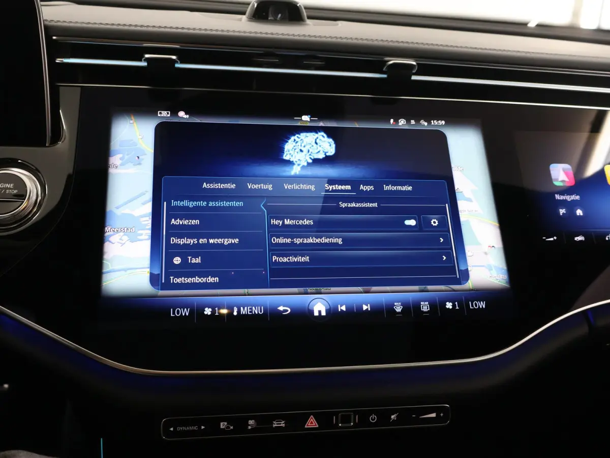 300e Sport Edition | Panoramaschuifdak | Premium Plus | Rijassistentiepakket Plus | Night | Head-up display | Burmester