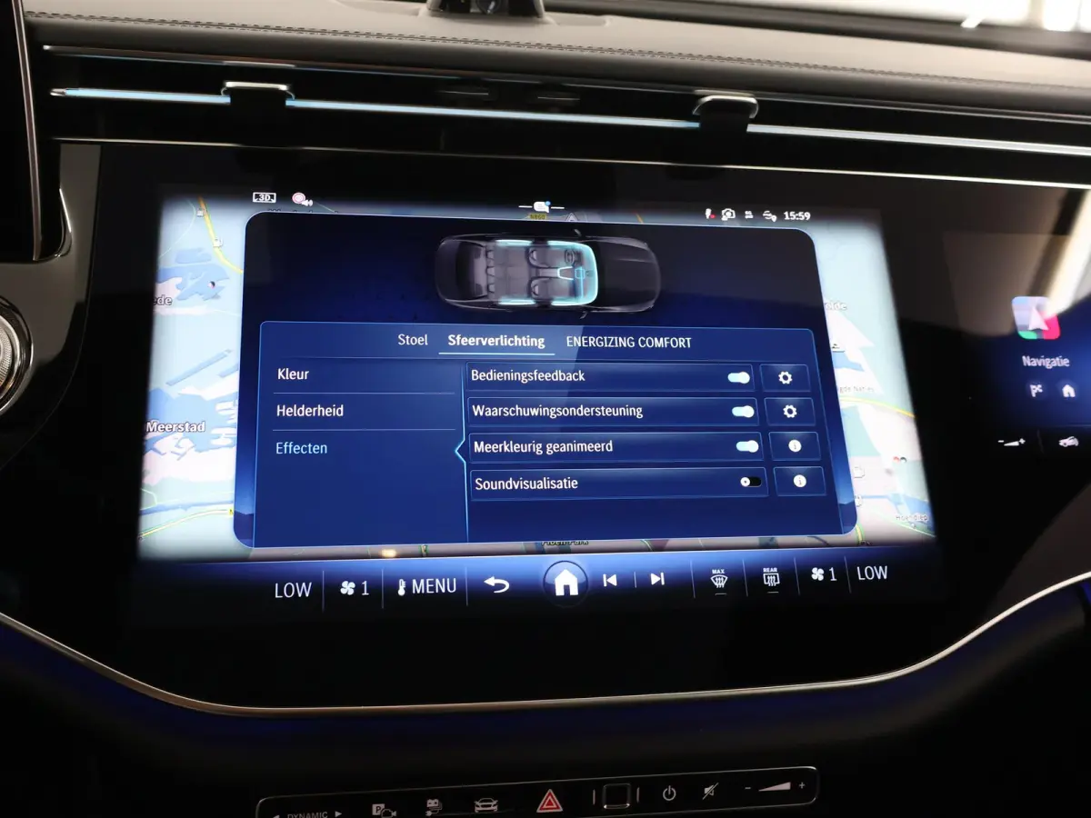 300e Sport Edition | Panoramaschuifdak | Premium Plus | Rijassistentiepakket Plus | Night | Head-up display | Burmester