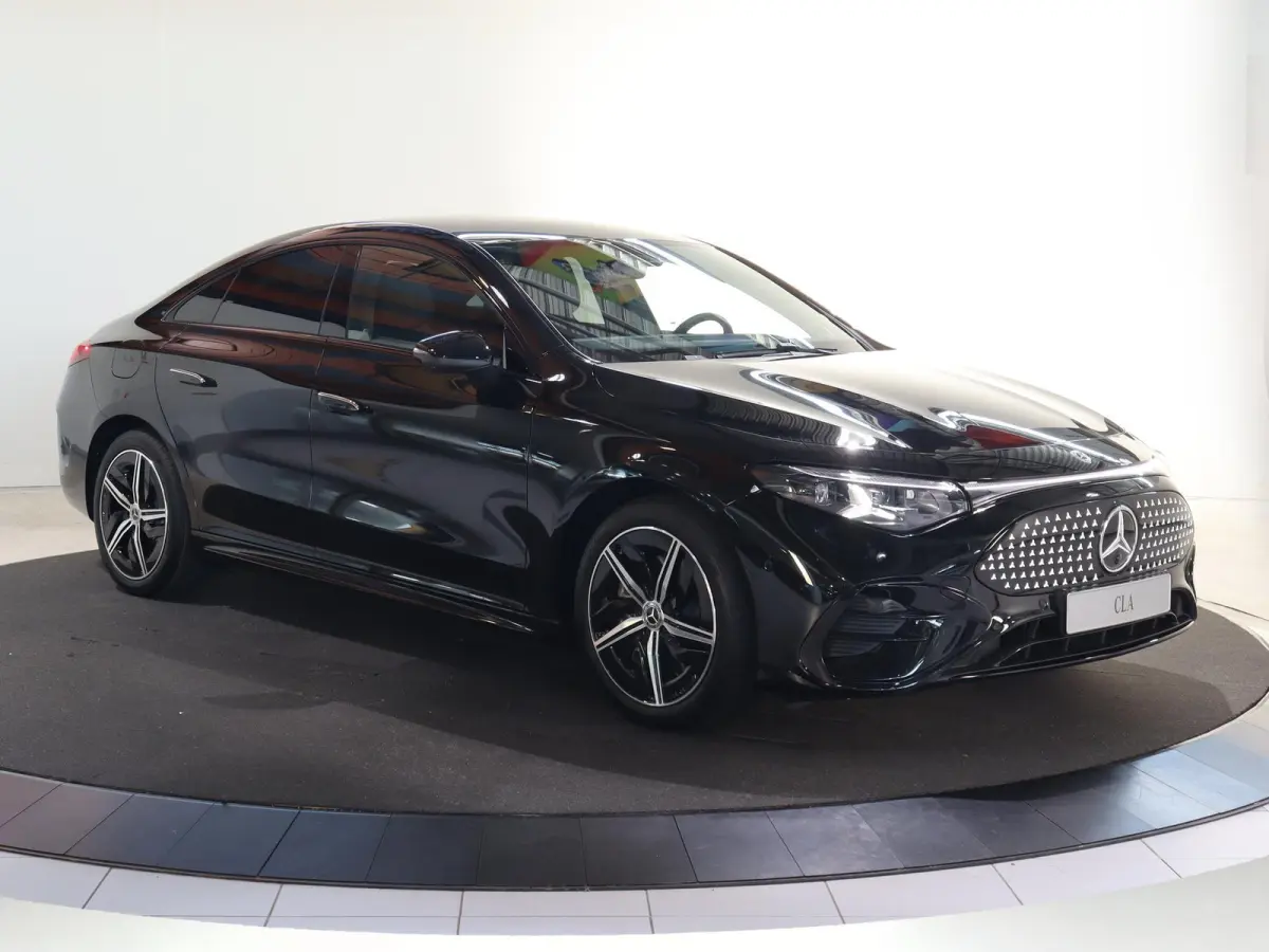 200 Business Solution AMG 58 kWh | Panoramadak | Premium Pakket | Superscreen | Trekhaak | Head-Up |