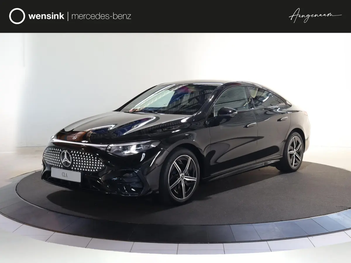 200 Business Solution AMG 58 kWh | Panoramadak | Premium Pakket | Superscreen | Trekhaak | Head-Up |
