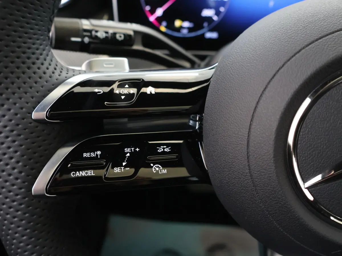 4MATIC Sport Edition | AMG | Premium pakket | Night pakket | Trekhaak | Head up display |