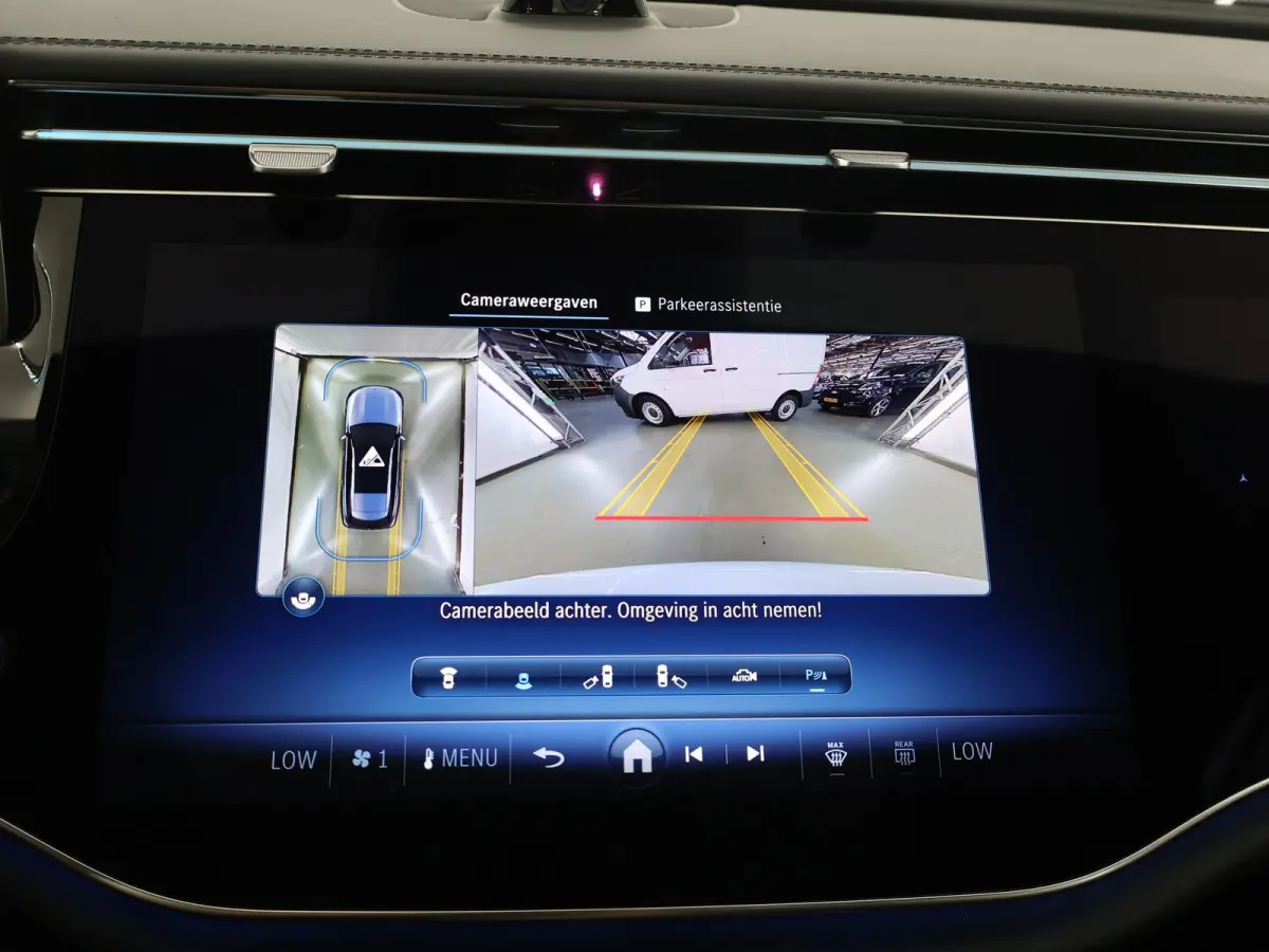 300 e Sport Edition | AMG Line |  Panorama-schuifdak | Elektrische stoelen incl Memory | MBUX Superscreen | 360-camera |