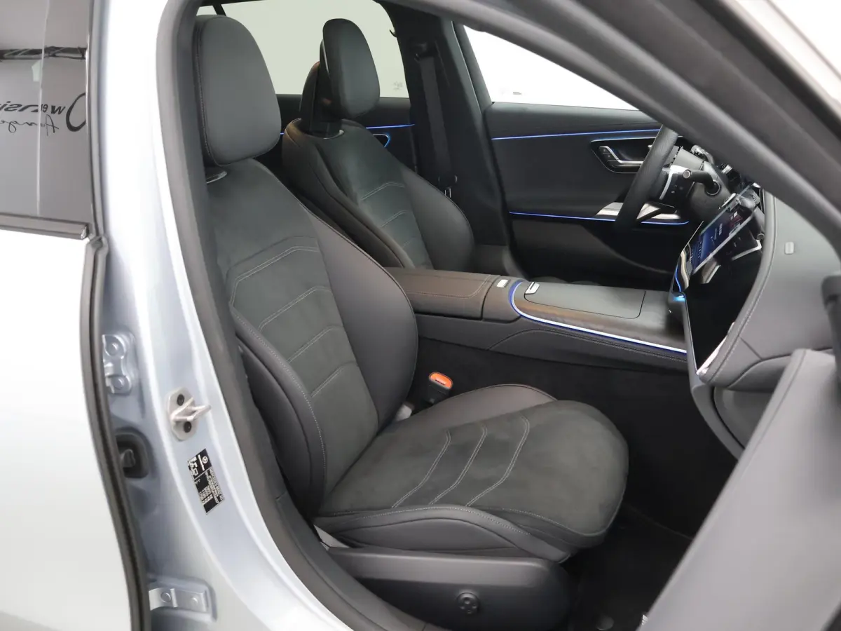 300 e Sport Edition | AMG Line |  Panorama-schuifdak | Elektrische stoelen incl Memory | MBUX Superscreen | 360-camera | Night |