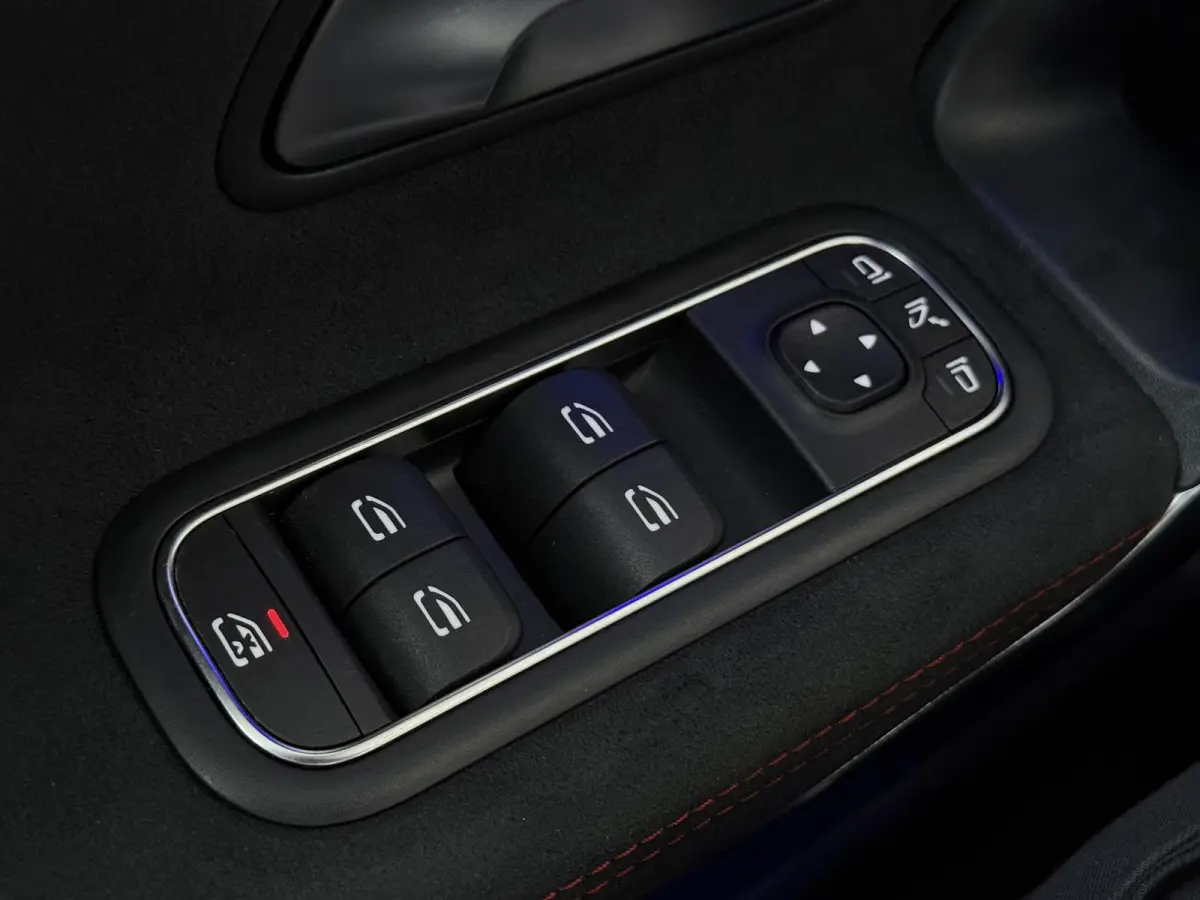 180 Business Solution AMG | Night pakket | Panoramadak |