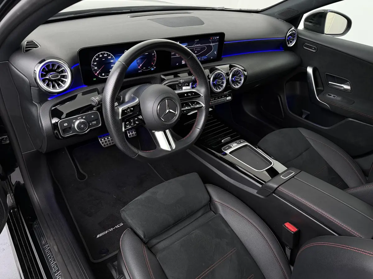 180 Business Solution AMG | Night pakket | Panoramadak |