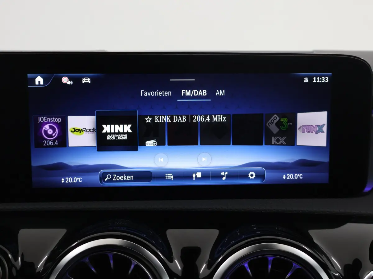 180 Business Solution AMG | AMG Line Plus | Nightpakket | Head-up display | 360° camera | Dodehoekassistent | 19 inch AMG Velgen |