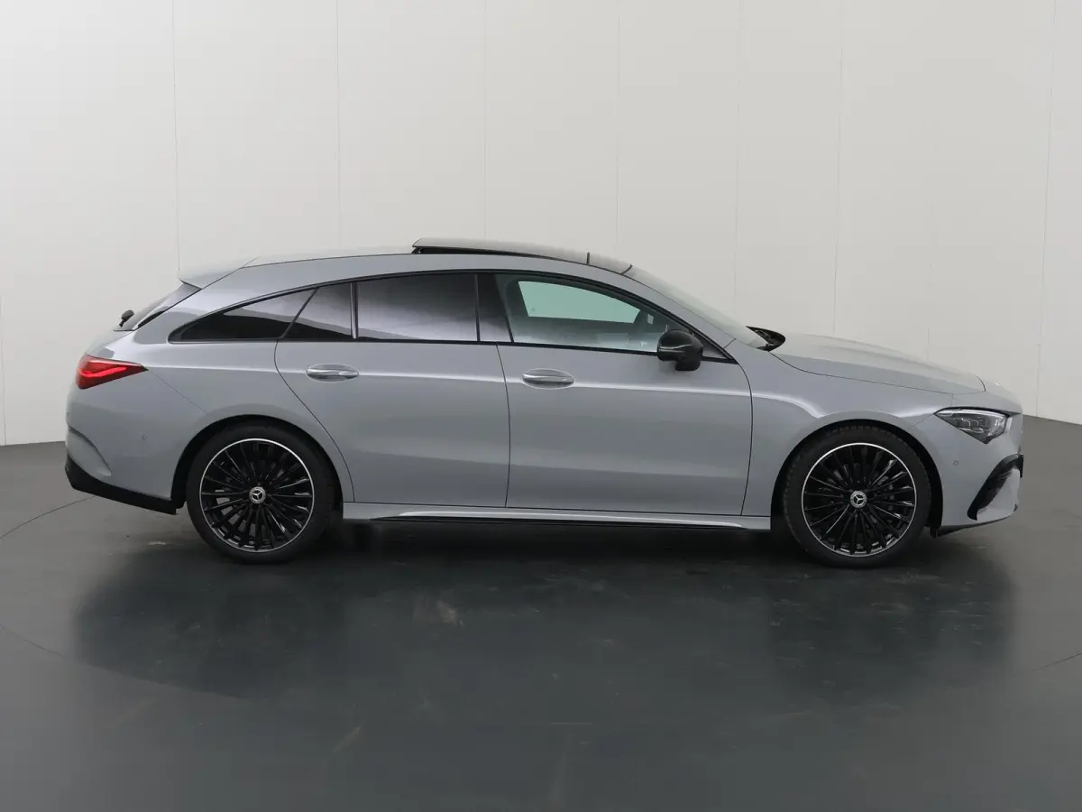 180 Business Solution AMG | AMG Line Plus | Nightpakket | Head-up display | 360° camera | Dodehoekassistent | 19 inch AMG Velgen |