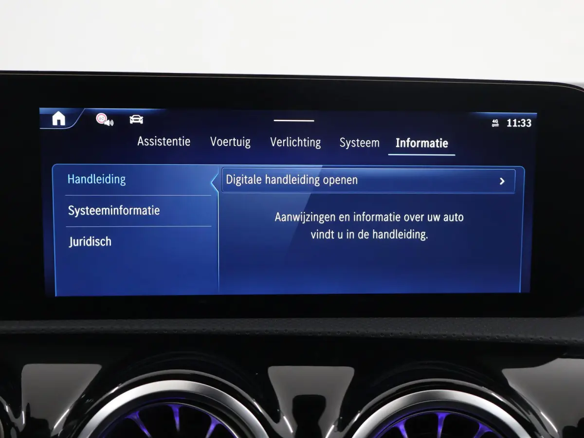 180 Business Solution AMG | AMG Line Plus | Nightpakket | Head-up display | 360° camera | Dodehoekassistent | 19 inch AMG Velgen |