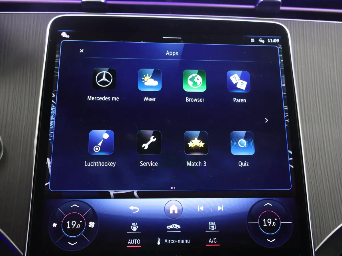 350+ Sport Edition 96 kWh | Panoramadak | Burmester | Airmatic | Matrix Led |