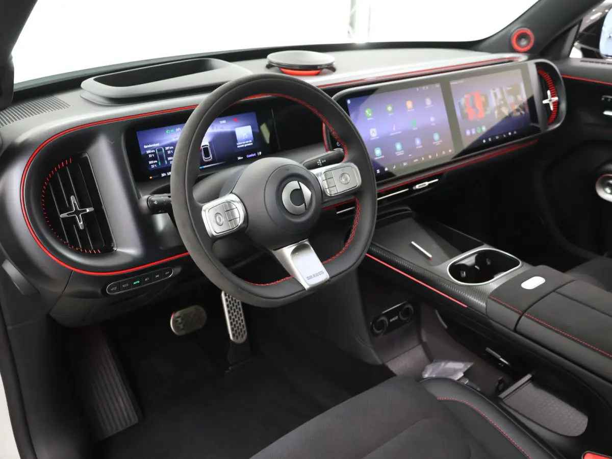 Brabus 100 kWh | 646 PK! | Drive Pilot | Stuurwiel- & Stoelverwarming voor- & achterin | Head-Up Display | Sennheiser Audio | Panoramadak | 3e display |