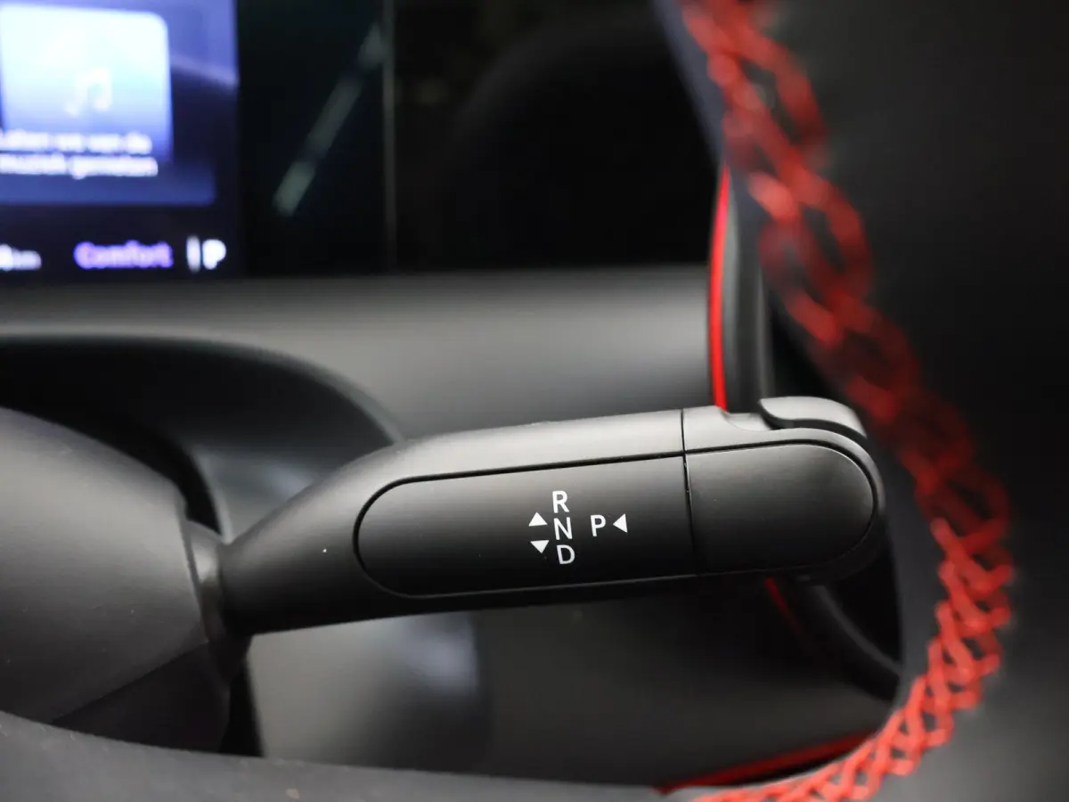 Brabus 100 kWh | 646 PK! | Drive Pilot | Stuurwiel- & Stoelverwarming voor- & achterin | Head-Up Display | Sennheiser Audio | Panoramadak | 3e display |