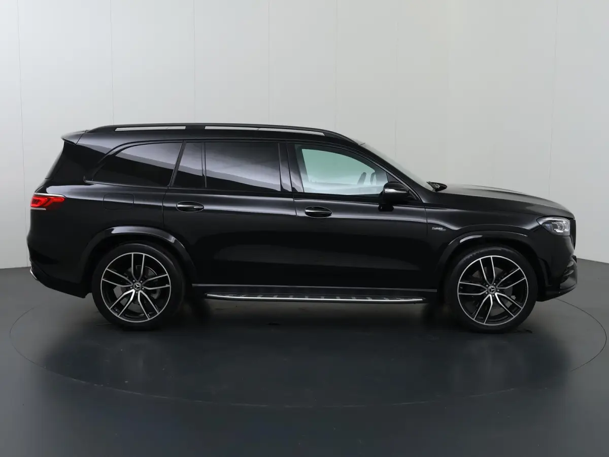 450 4MATIC Premium Plus | 7-persoons | AMG | Night | Luchtvering | Trekhaak | Treeplanken | 23" lichtmetalen velgen | Keyless |