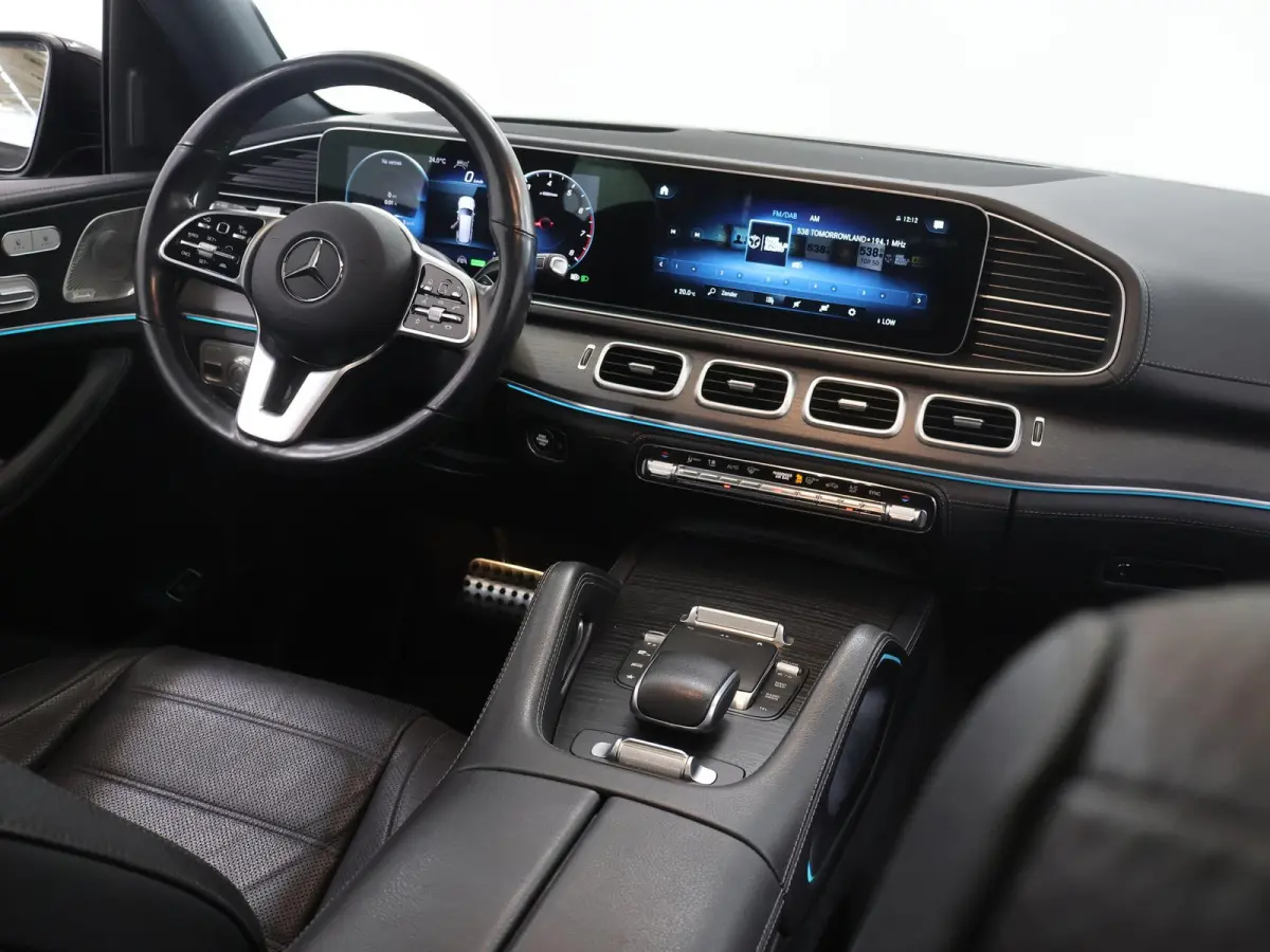 450 4MATIC Premium Plus | 7-persoons | AMG | Night | Luchtvering | Trekhaak | Treeplanken | 23" lichtmetalen velgen | Keyless |