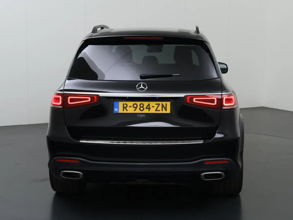 450 4MATIC Premium Plus | 7-persoons | AMG | Night | Luchtvering | Trekhaak | Treeplanken | 23" lichtmetalen velgen | Keyless |
