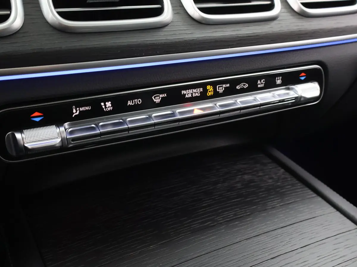 400 e 4MATIC AMG Line | Night | Panoramadak | Luchtvering | Trekhaak | Burmester | Memory | Thermotronic |