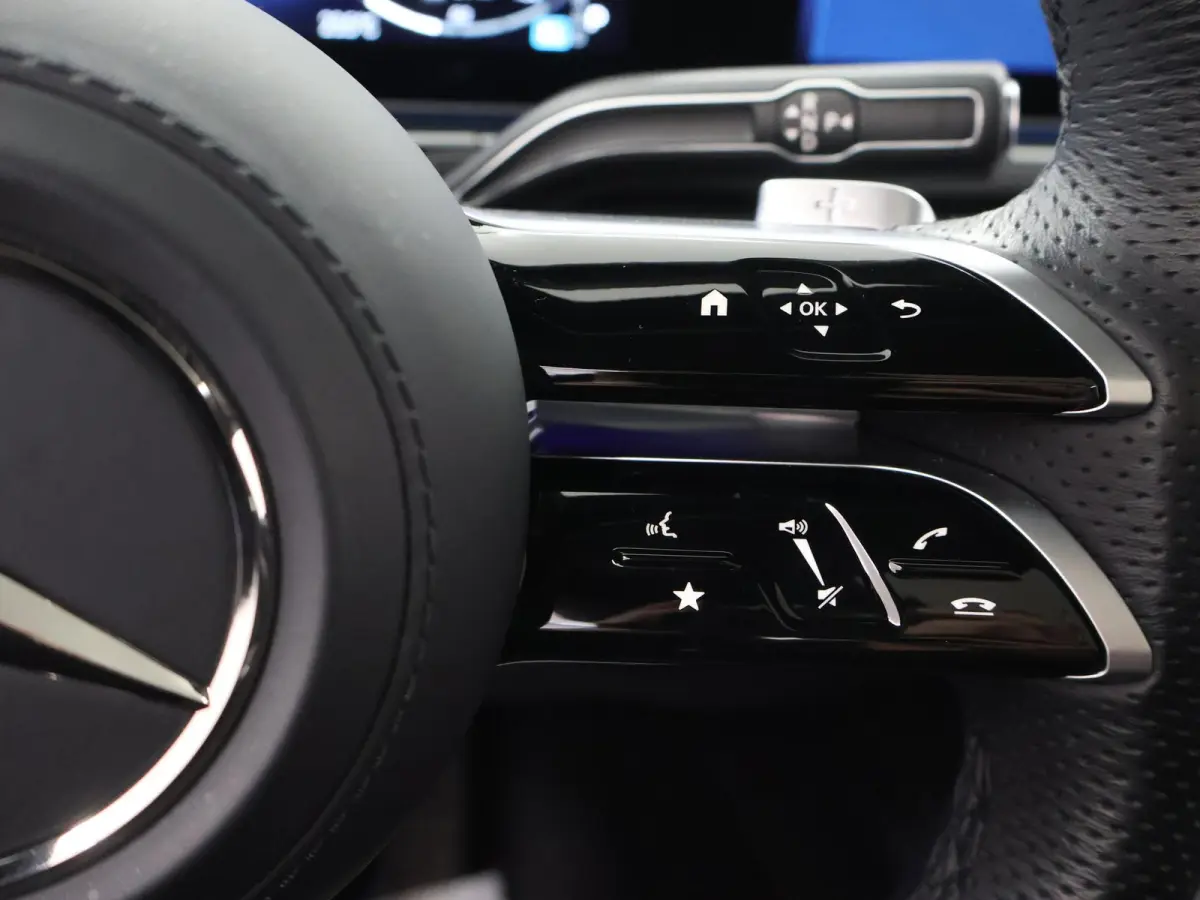 400 e 4MATIC AMG Line | Night | Panoramadak | Luchtvering | Trekhaak | Burmester | Memory | Thermotronic |