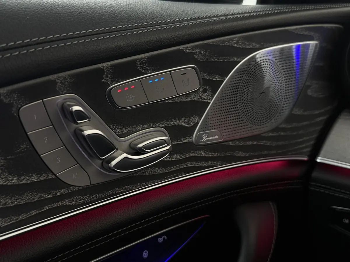 AMG 53 4MATIC+ Premium Plus | Night | Panoramadak | Luchtvering | Softclose | Rijassistentiepakket | Burmester |