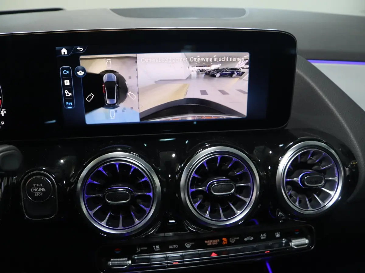 250e Business Solution AMG | Night | AMG Line plus | Panoramaschuifdak | Head-Up | 360 camera | Memory stoelen |