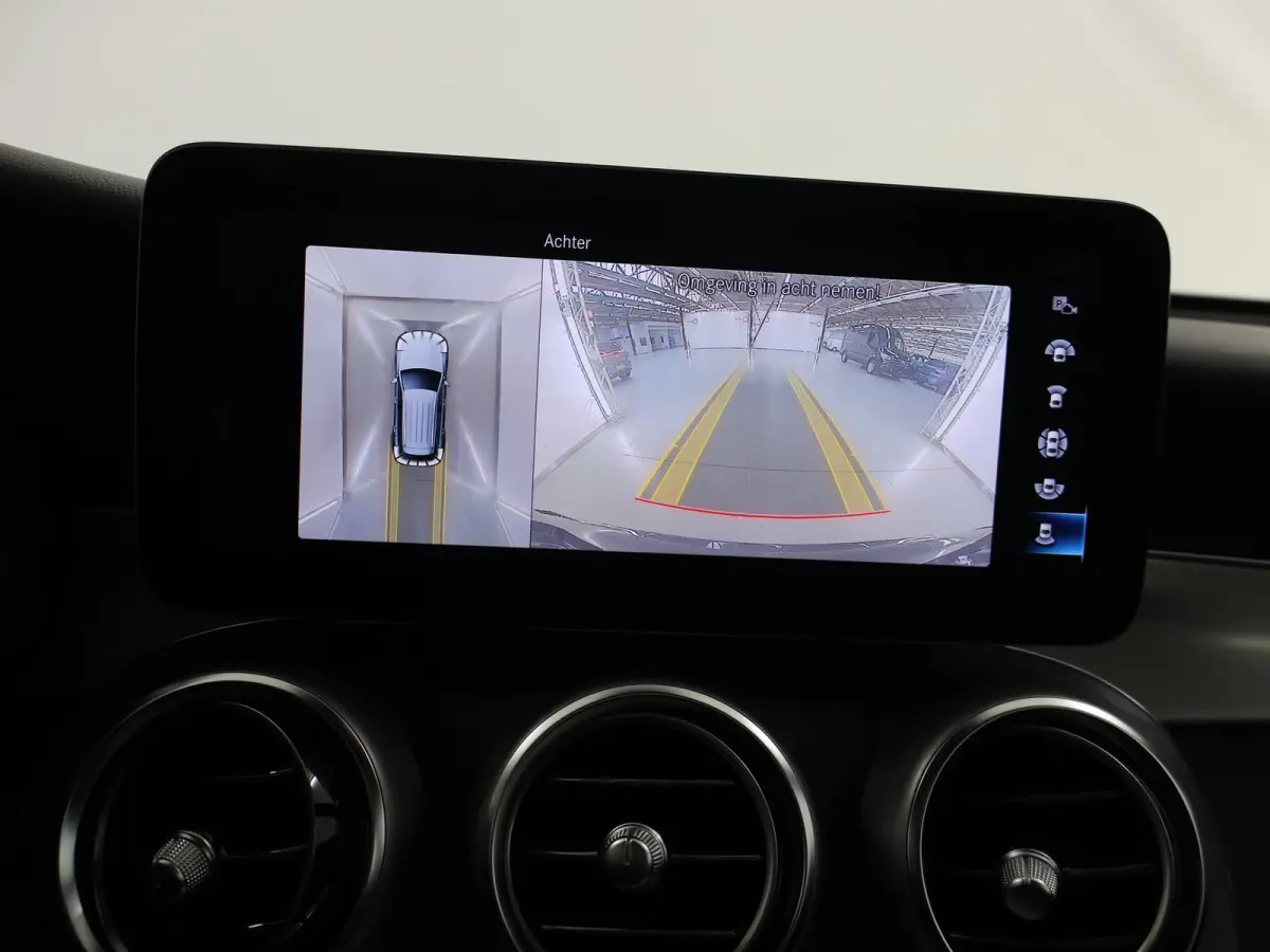 4MATIC Premium | Digitale cockpit | AMG | Panoramadak | Night pakket | Keyless |
