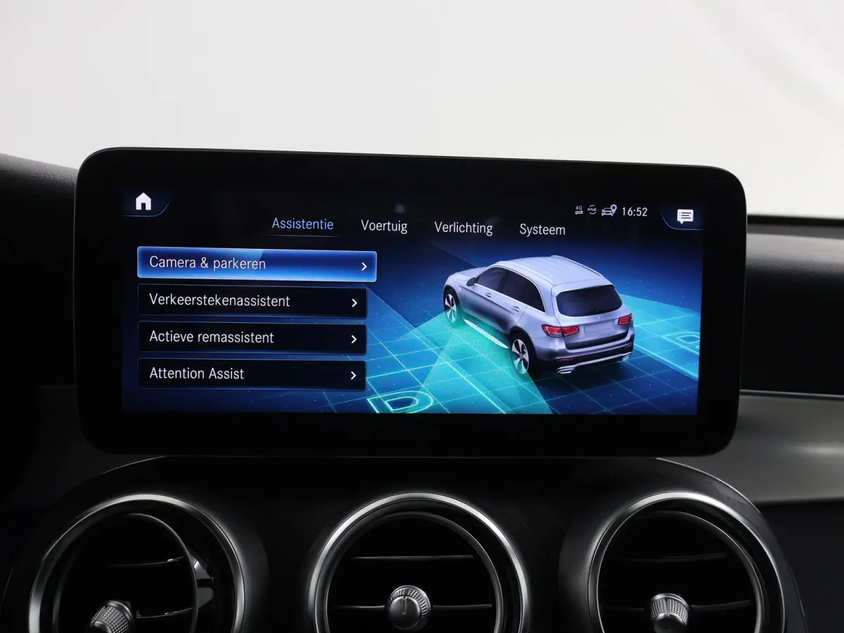 4MATIC Premium | Digitale cockpit | AMG | Panoramadak | Night pakket | Keyless |