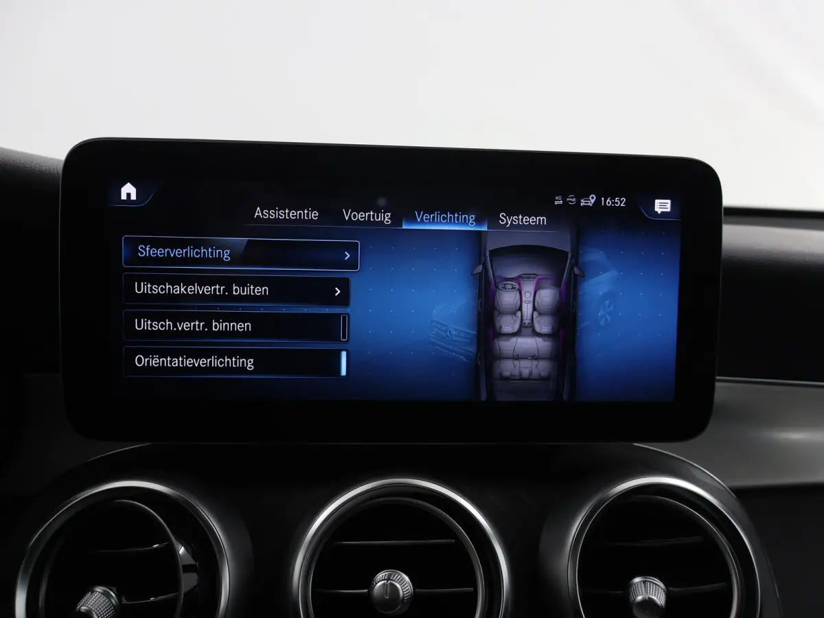 4MATIC Premium | Digitale cockpit | AMG | Panoramadak | Night pakket | Keyless |