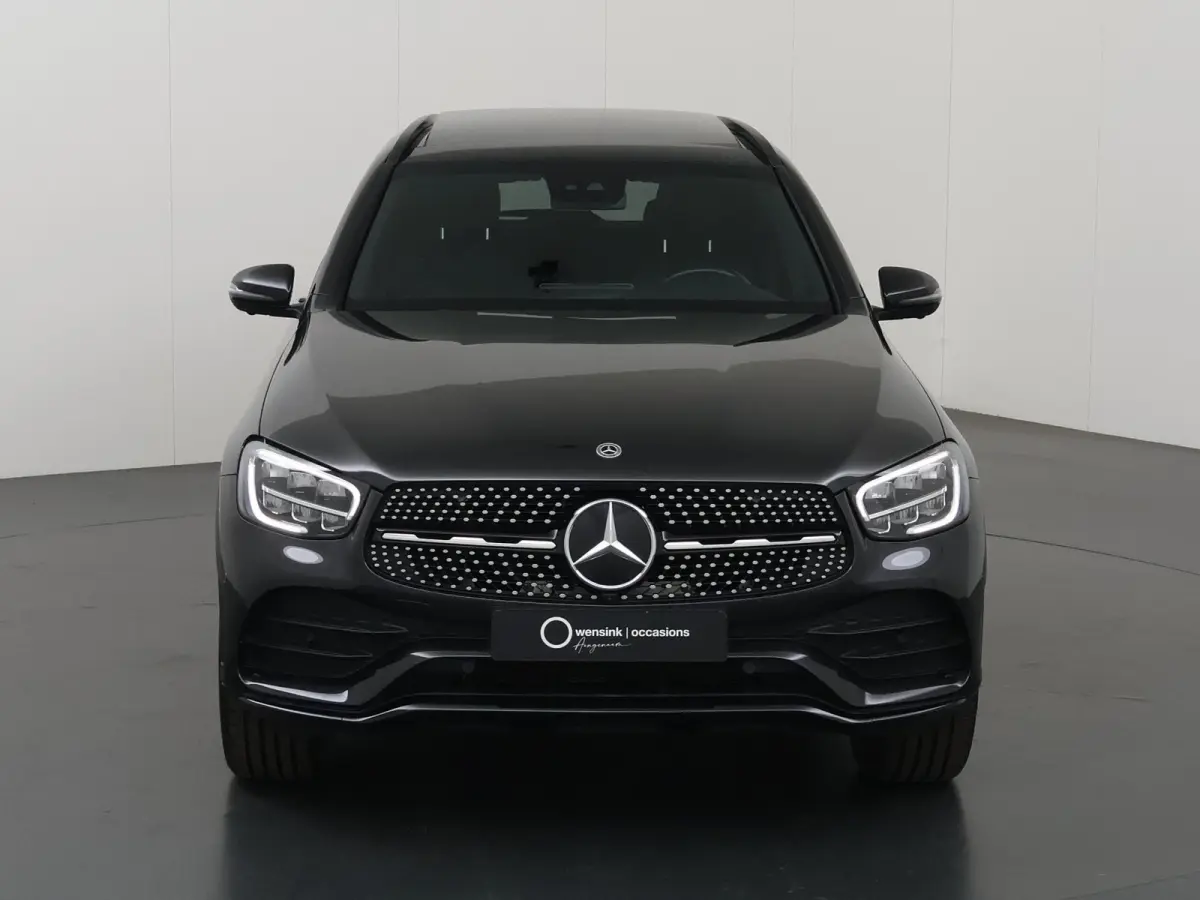 4MATIC Premium | Digitale cockpit | AMG | Panoramadak | Night pakket | Keyless |