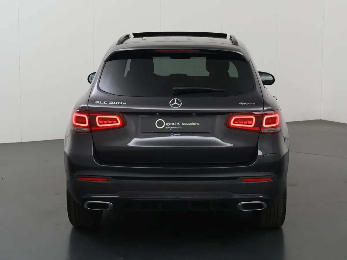 4MATIC Premium | Digitale cockpit | AMG | Panoramadak | Night pakket | Keyless |
