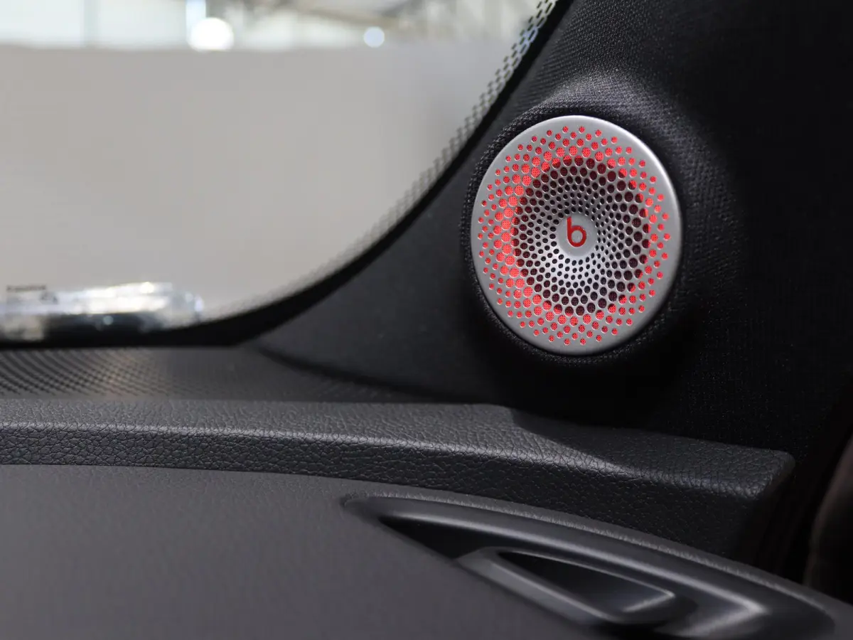 BRABUS 66 kWh | 428 pk | Panoramadak | 360 Camera | Keyless Entry | Memory | Cyber Spark LED | Smart Drive Pilot | BRABUS Mode |