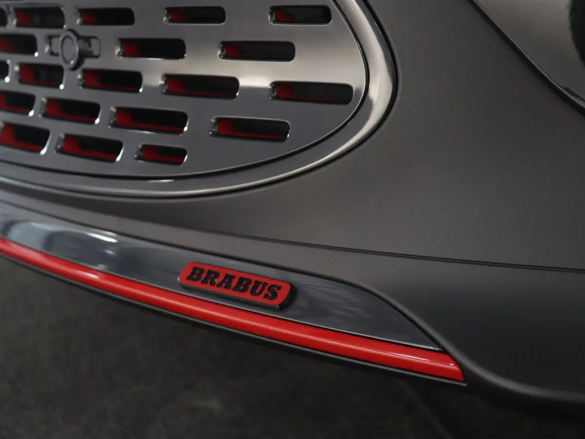 BRABUS 66 kWh | 428 pk | Panoramadak | 360 Camera | Keyless Entry | Memory | Cyber Spark LED | Smart Drive Pilot | BRABUS Mode |