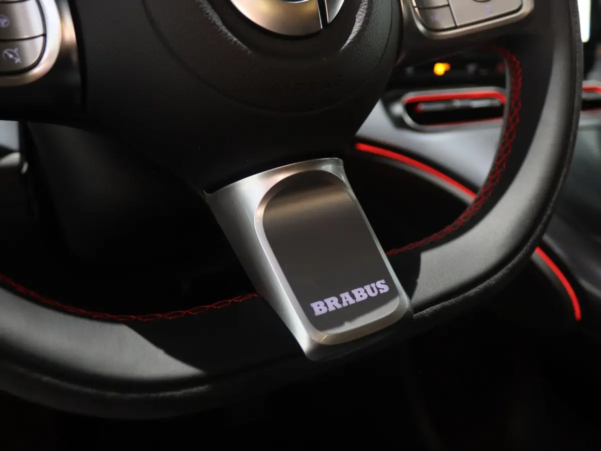BRABUS 66 kWh | 428 pk | Panoramadak | 360 Camera | Keyless Entry | Memory | Cyber Spark LED | Smart Drive Pilot | BRABUS Mode |