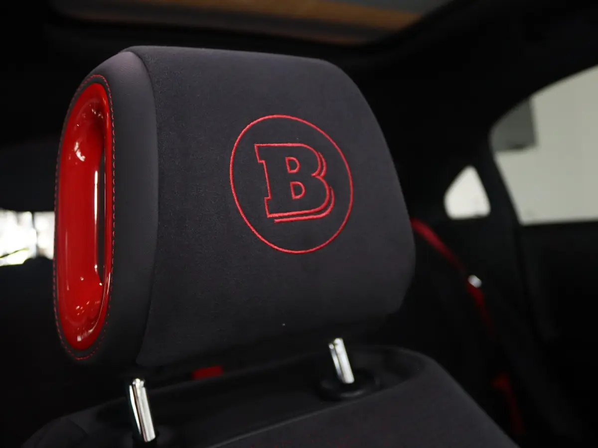 BRABUS 66 kWh | 428 pk | Panoramadak | 360 Camera | Keyless Entry | Memory | Cyber Spark LED | Smart Drive Pilot | BRABUS Mode |