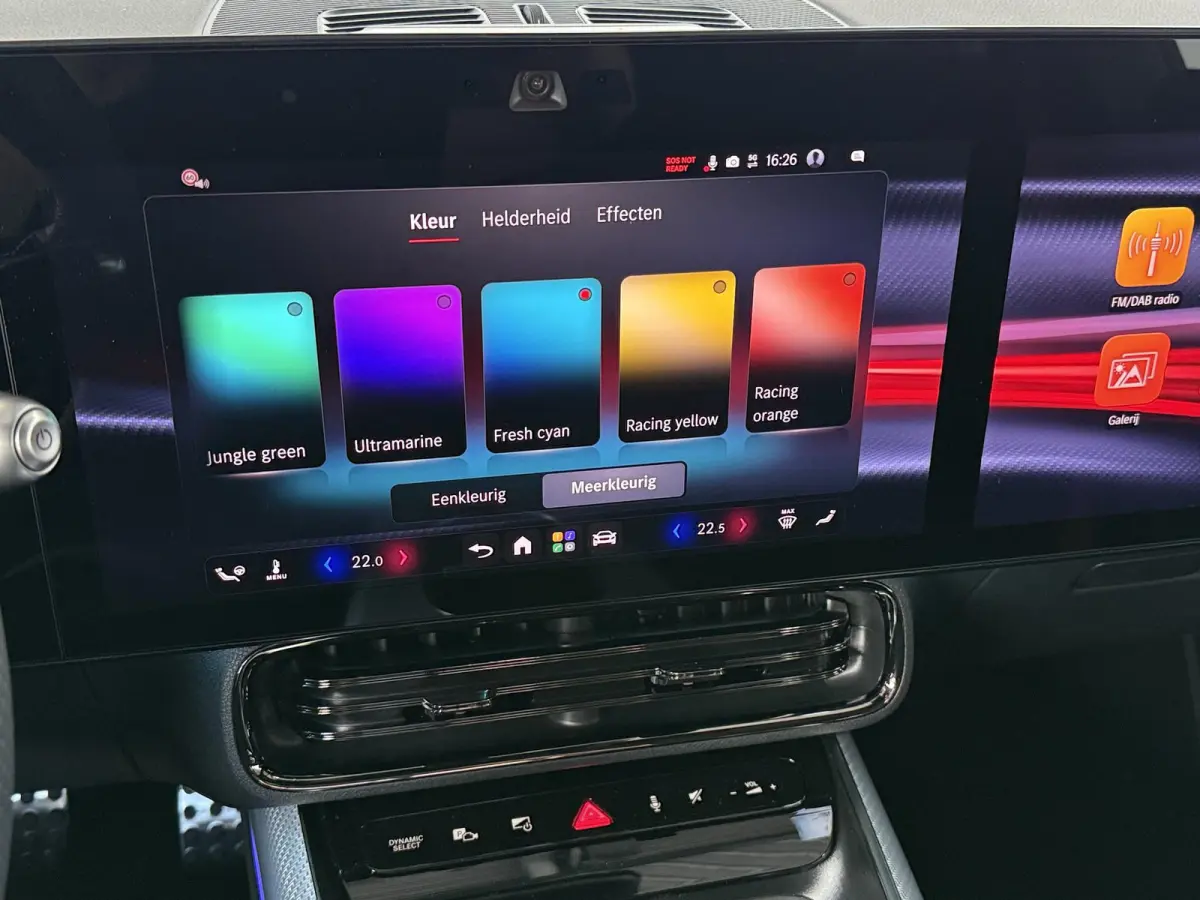 250+ Business Solution AMG 85.5 kWh |  AMG Line Plus | Premium Pakket | Winterpakket | Superscreen | Verwarmd stuurwiel | Dodehoekassistent | Nightpakket |