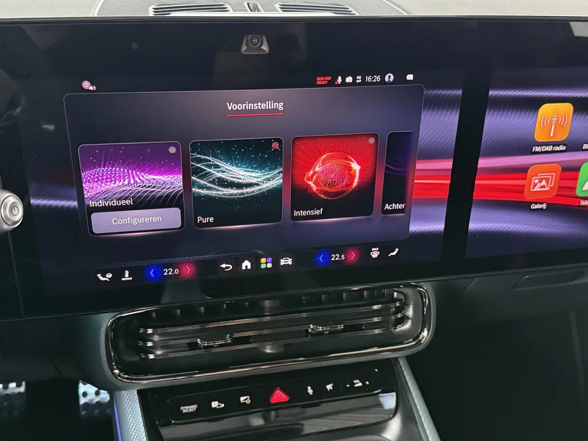 250+ Business Solution AMG 85.5 kWh |  AMG Line Plus | Premium Pakket | Winterpakket | Superscreen | Verwarmd stuurwiel | Dodehoekassistent | Nightpakket |