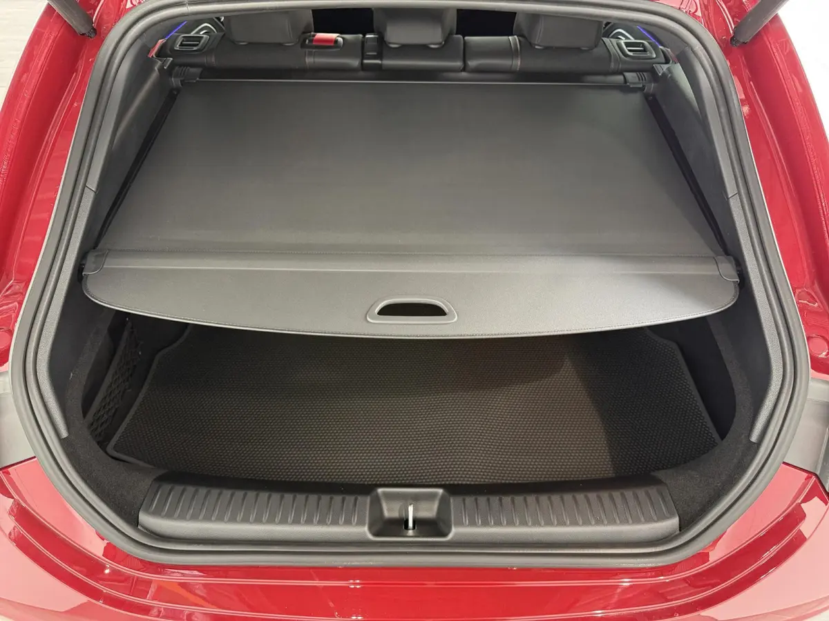 250+ Business Solution AMG 85.5 kWh |  AMG Line Plus | Premium Pakket | Winterpakket | Superscreen | Verwarmd stuurwiel | Dodehoekassistent | Nightpakket |