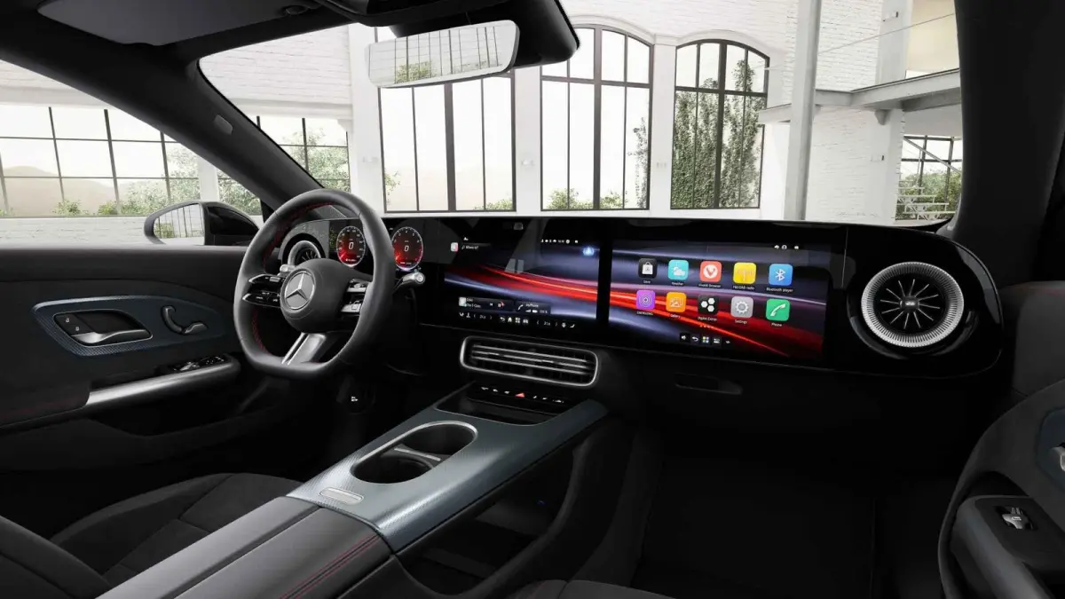 180 Business Solution AMG | Premium Pakket | Superscreen | Panoramadak | Trekhaak |