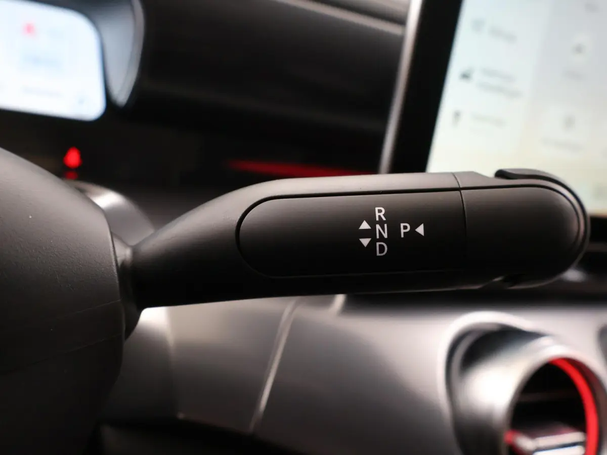 BRABUS 66 kWh | Panoramadak | Elektrische achterklep | Stoelverwarming |