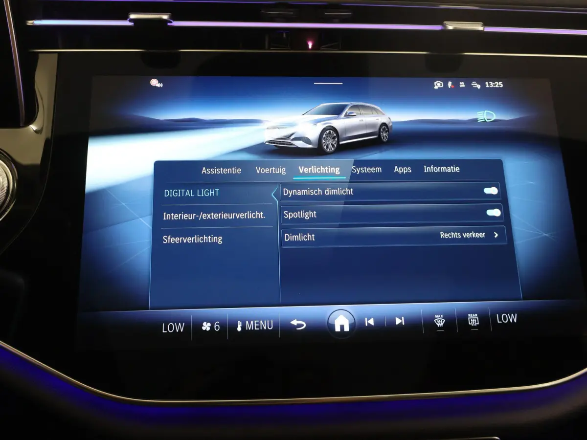 300e Sport Edition | Panoramaschuifdak | Trekhaak | Premium Pakket | 360°-camera | MBUX Superscreen | Burmester |