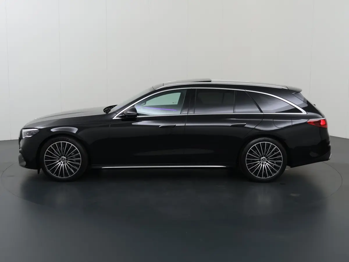 300e Sport Edition | Panoramaschuifdak | Trekhaak | Premium Pakket | 360°-camera | MBUX Superscreen | Burmester |