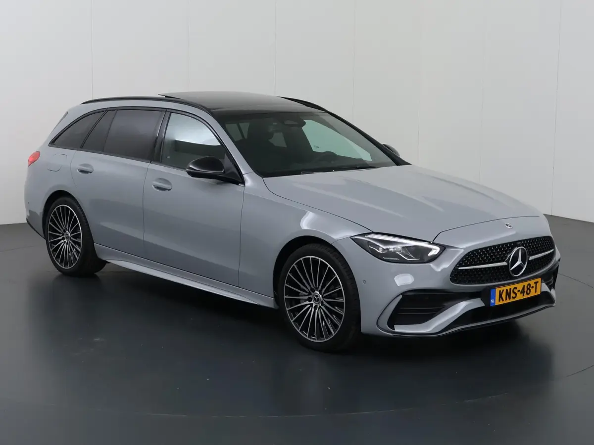 300 e 140 Years Edition | Trekhaak | AMG | Panoramadak | Memory | Sfeerverlichting | 360 graden camera |