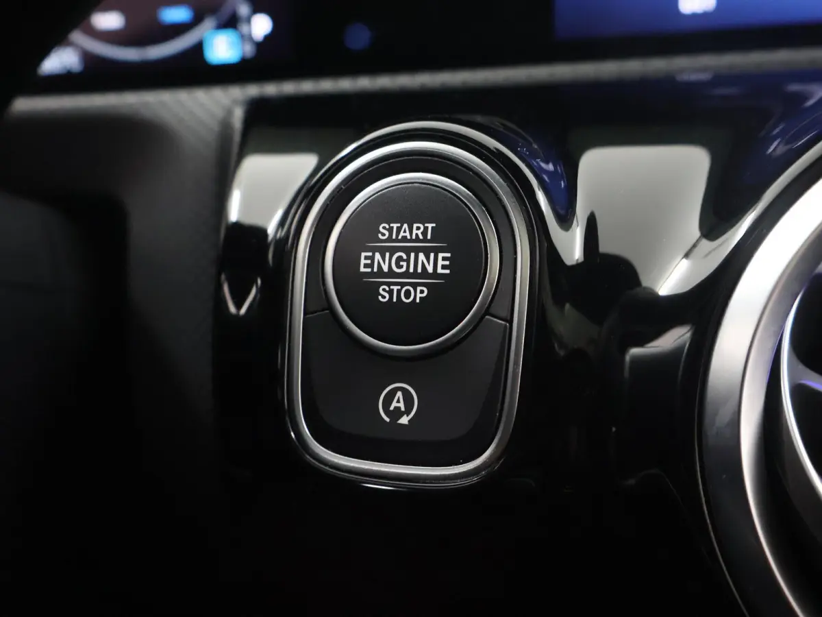 180 Business Solution AMG | Panoramadak | Night pakket | Sfeerverlichting |
