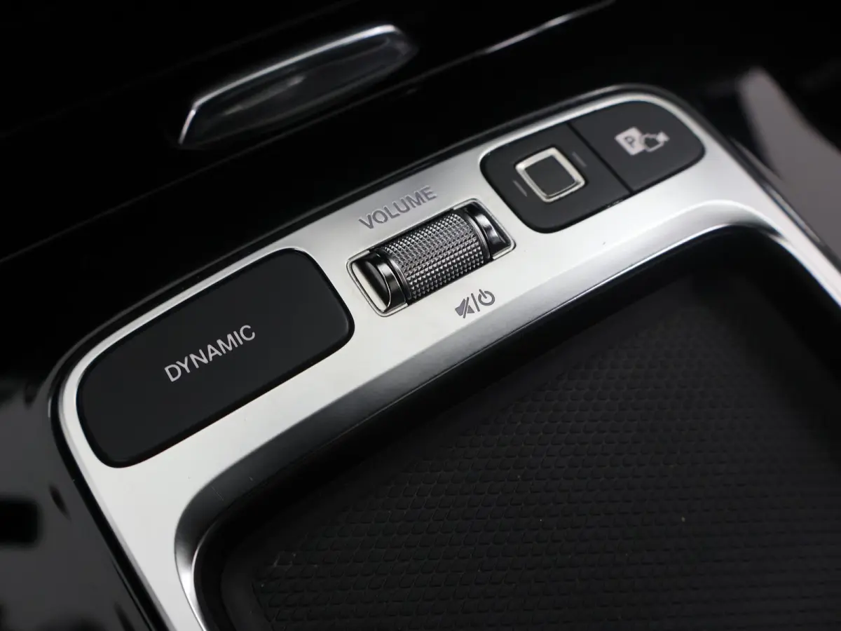 180 Business Solution AMG | Panoramadak | Night pakket | Sfeerverlichting |
