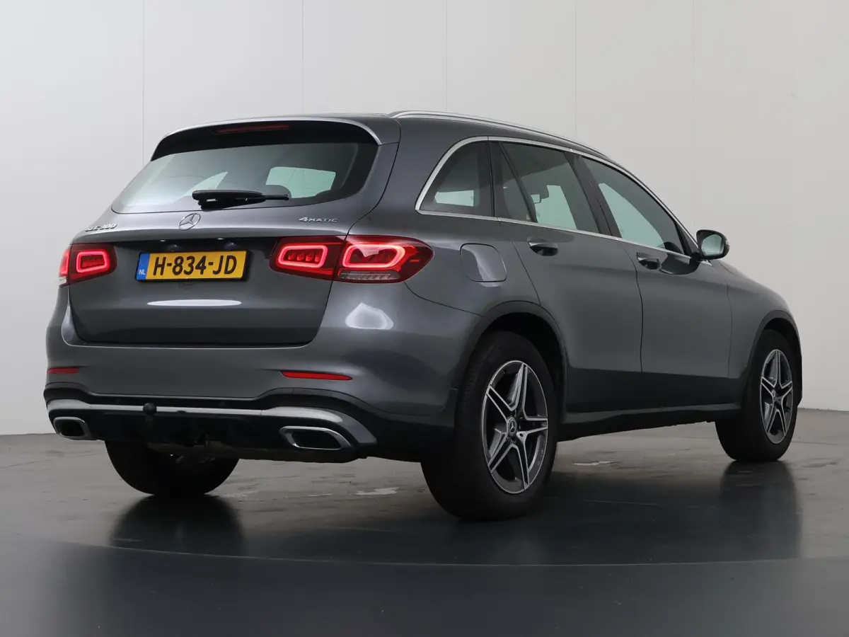 300 4MATIC Premium | AMG | Stoelverwarming | Led koplampen |