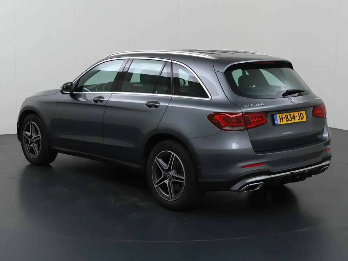 300 4MATIC Premium | AMG | Stoelverwarming | Led koplampen |