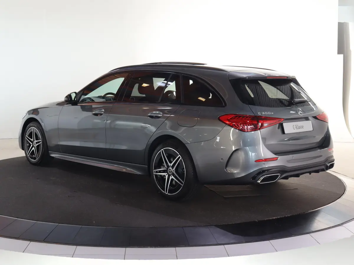 300e Business Solution AMG | Panoramaschuifdak | Nightpakket | Burmester | Head-Up | Digital Light |